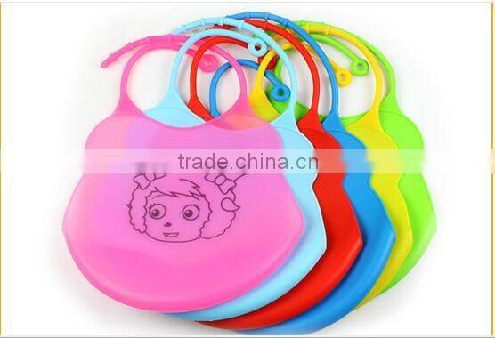 china factory FDA squeezable silicone baby feeding bottle with spoon baby bottle feeder