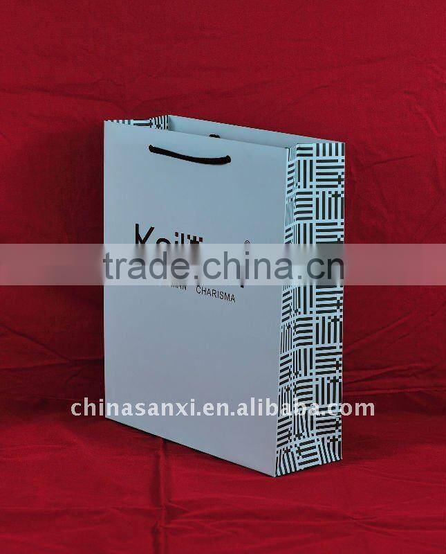 2014 newest eco-friendly coated paper shopping bag for shoes and clothes with matt lamination