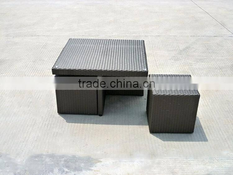 Saving Sapce Outdoor Furniture Synthetic Rattan Wicker Dining Table And Chair