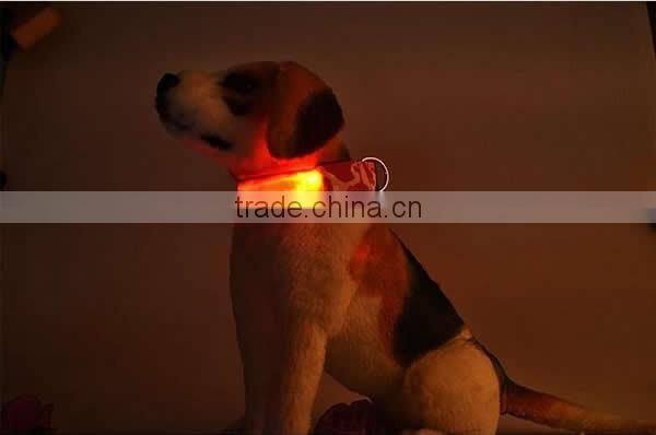 Battery free vibration energy PET collar with self-powered LED light