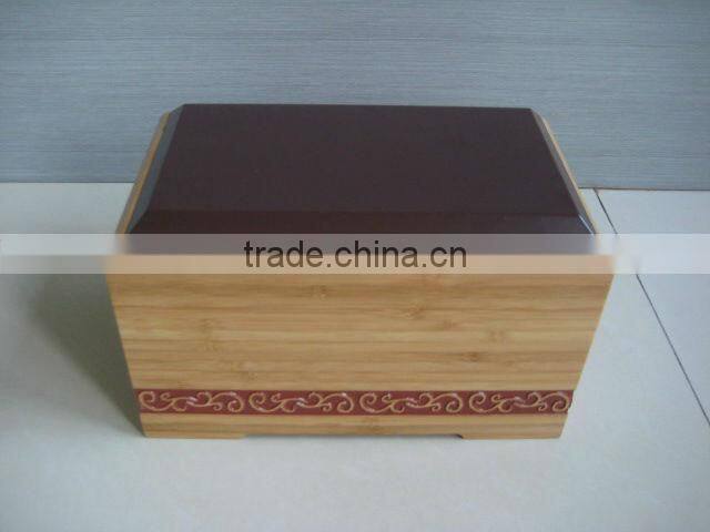 Oak wood material hand carved memorial urns