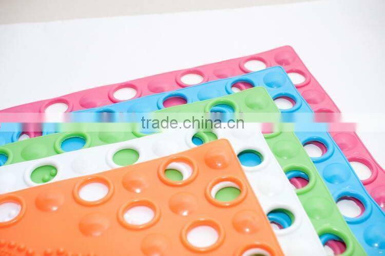 Customized color eco friendly pvc plastic bath mat