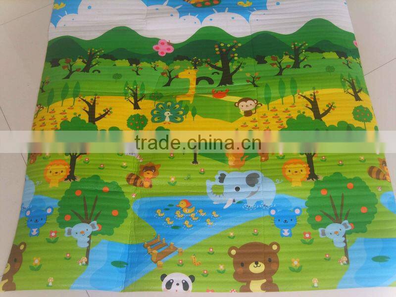 Outdoor Leisure PP Woven Foldable Beach Mat with full printing