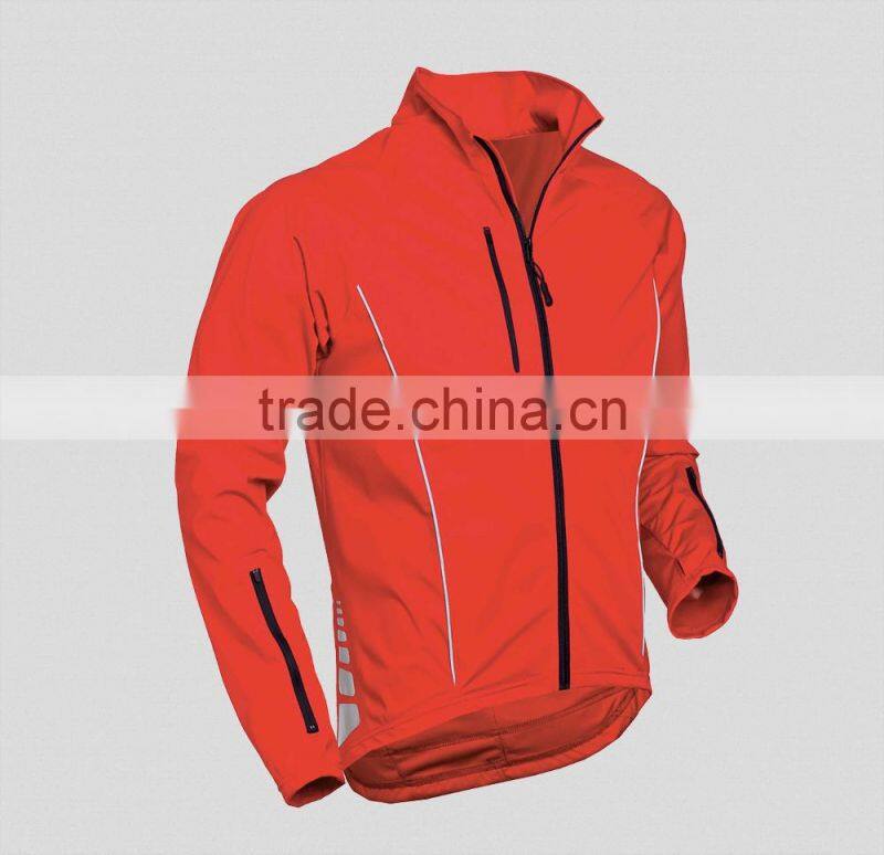 Night rider 3M reflective trim softshell jacket for man in green