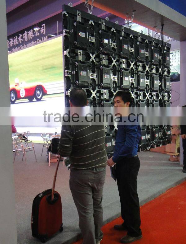 P4 Full color die cast hang led screen