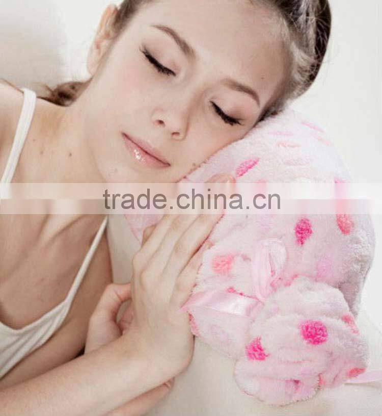 Home decorative pillow shape candy design cheap blankets for kids