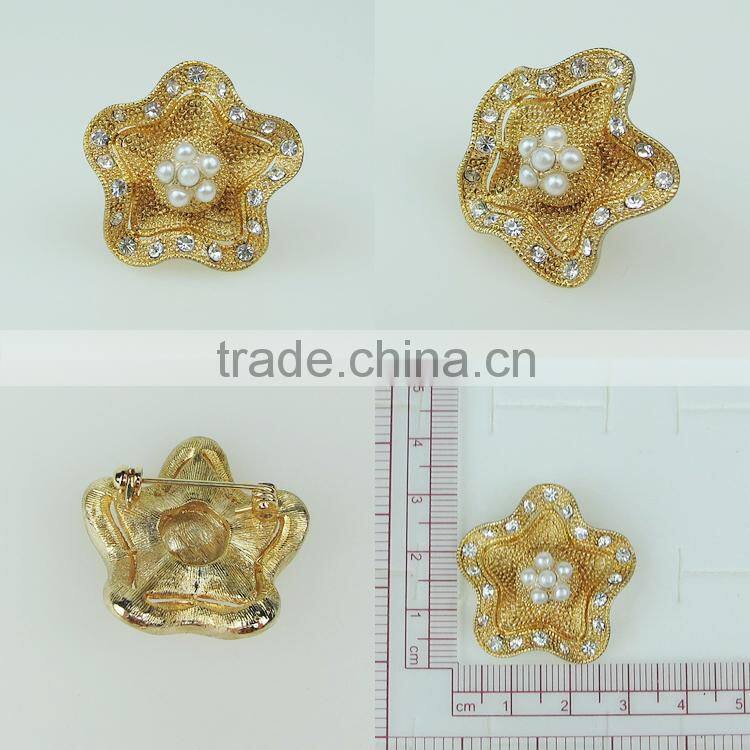 Cheap Fashion Jewelry Pearl And Rhinestone Brooch Flower Shape Brooches Pins For Women B0174