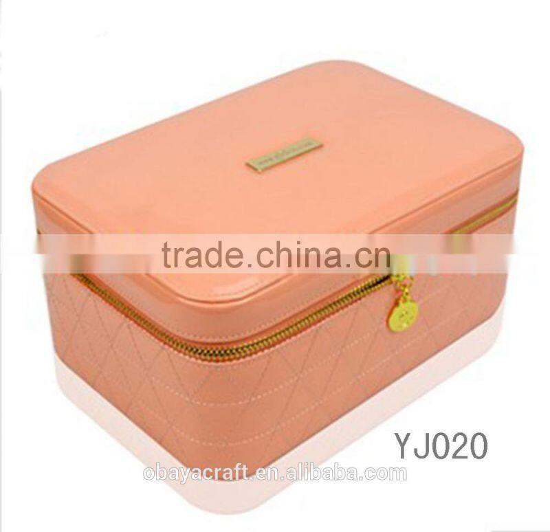 Easy-to-take PU Leather Travel Jewelry Box