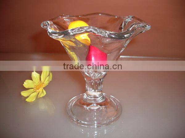 2015 China manufacture ice cream cup flower shaped clear customized glassware producer