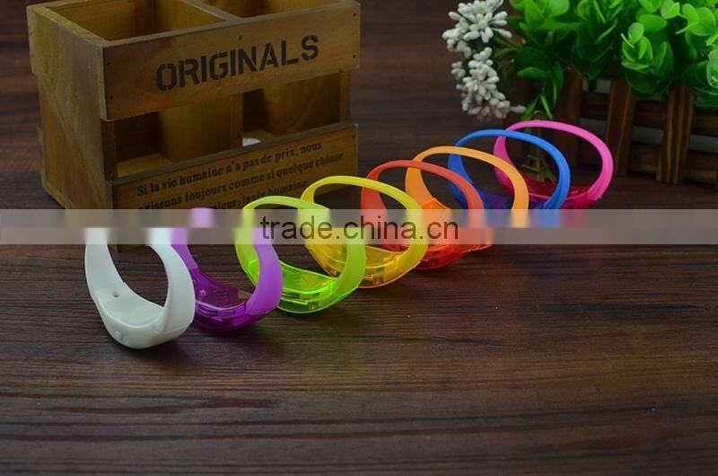 Voice Activated Noise Flashing Bracelet,silicon led bracelet