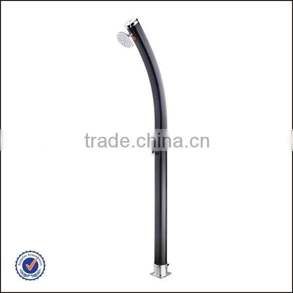 Curved Garden Solar Shower With Deluxe Shower Head