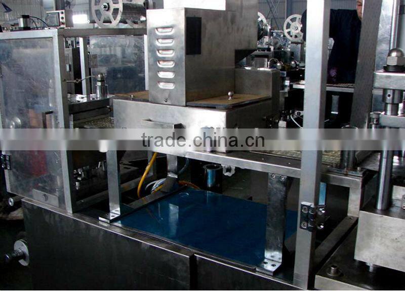 Fully automatic small tablet blister filling and sealing machine