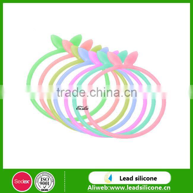 Fashion Personalized Silicone Bracelet - Multi-colored Rabbit/ Wholesale Silicone Bracelet