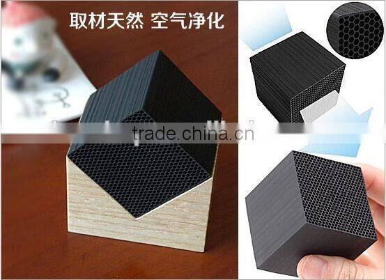 New arrival honeycomb activated carbon air purifier with a wooden holder Superfine particle carbon air purifier