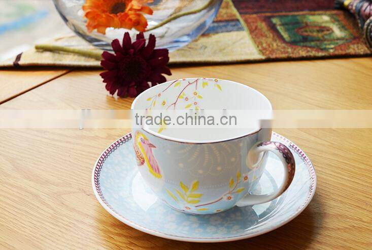 Lovely Robin Bird Porcelain Coffee Cup And Suacer