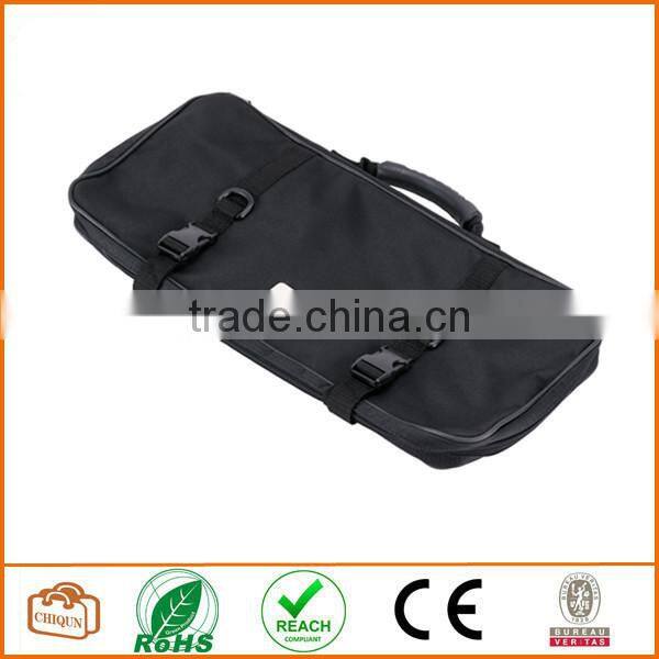 12 Pocket Single-Zip Knife Case