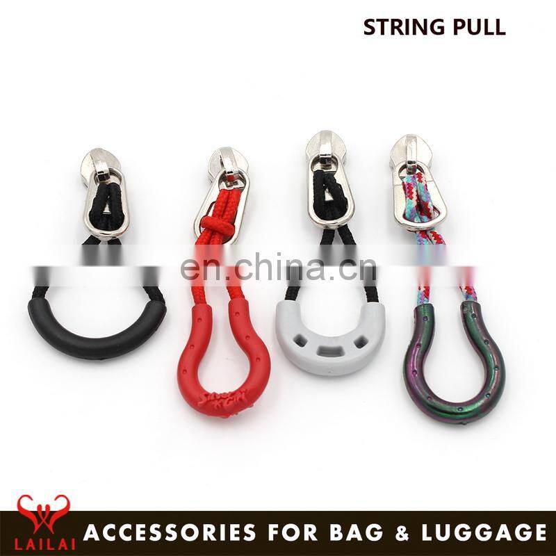 Fashion custom colored rubber pvc silicone zipper pull for zipper sliders