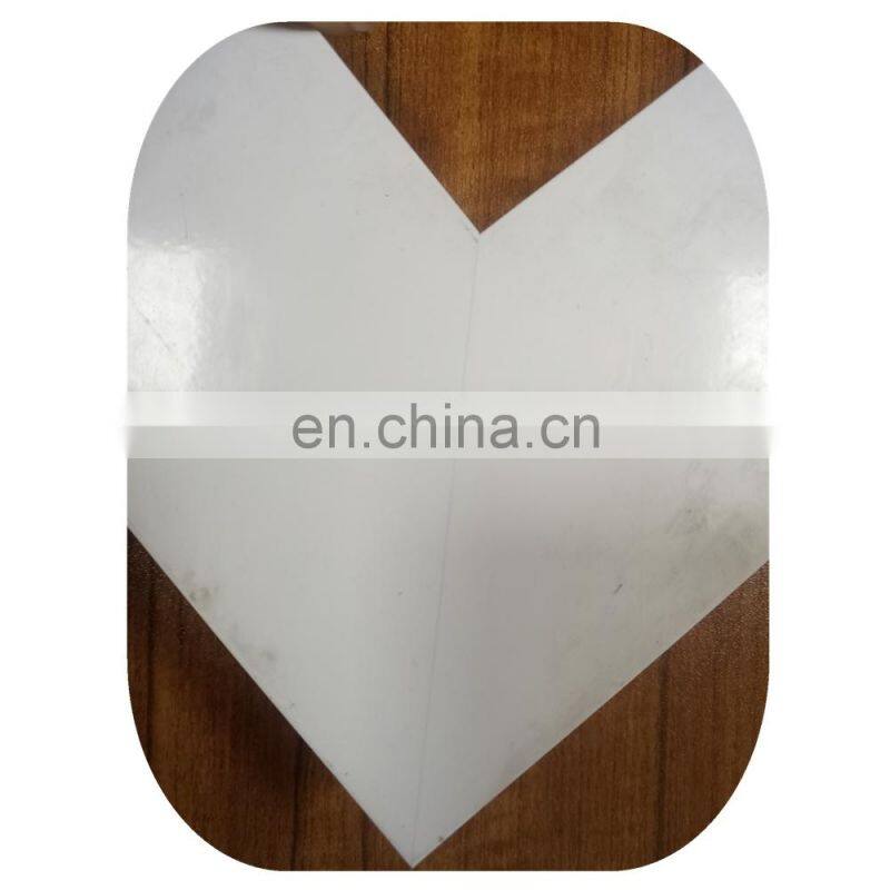 Double-head cutting saw for cutting 45-90 degree aluminum profiles