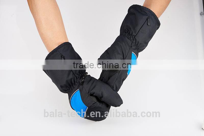 hot gloves make every finger keep warm in the witnter
