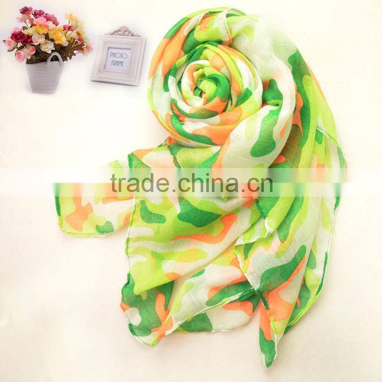 New design spring fashion camouflage scarf