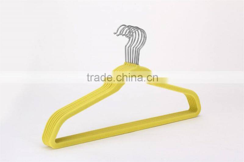 flocked clothes hanger with shoulder pads HM-010