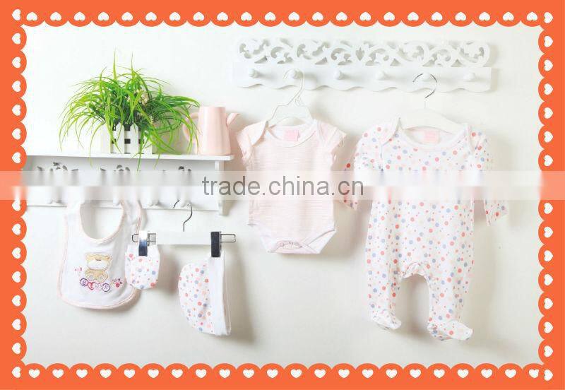 5pcs baby clothes set mesh bag