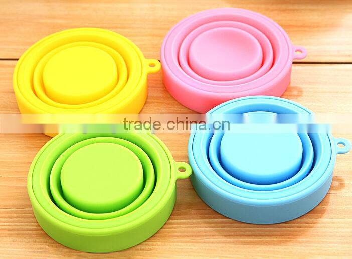 China factory wholesale good quality silicone plastic travel fold cup