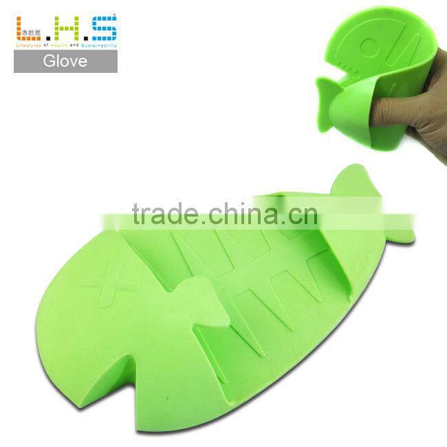 Eco-friendly cute fish oven mitts baking glove kitchen