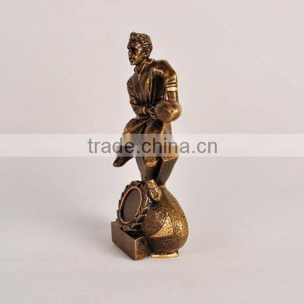Wholesale rugby resin figure craft