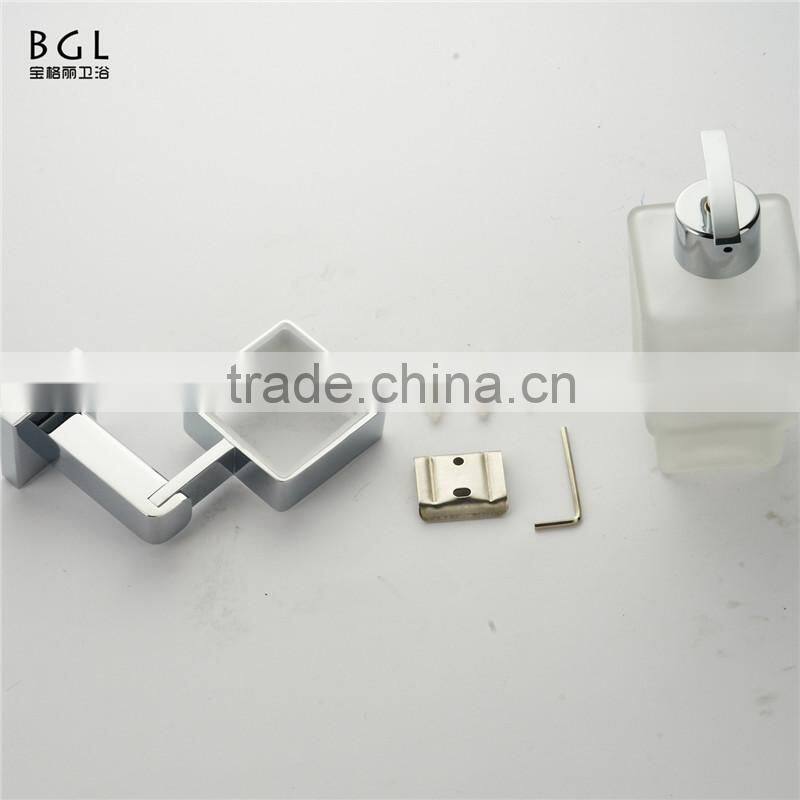 new design ECO-friendly shower room chrome furface square zinc alloy Bathroom Sanitary Items soap dispenser