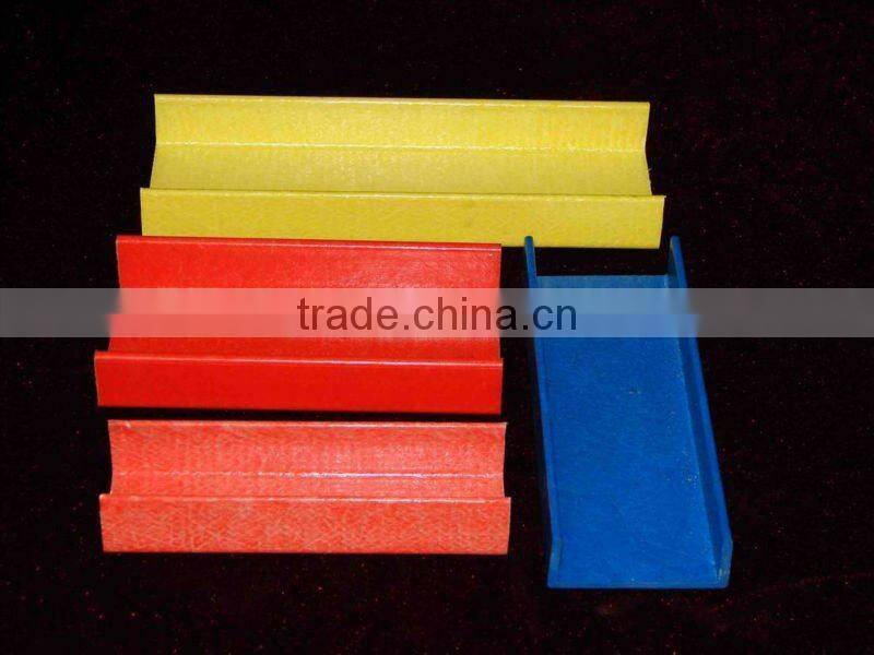 Pultruded UV resistant high strength Fiberglass U-Channel