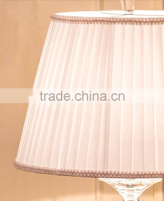 Modern concise design clear K9 crystal table lamp with white color fabric lampshade