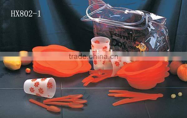 24-piece plum blossom picnic set