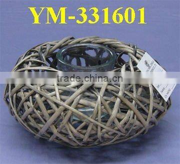 wicker candle holder in nest shape