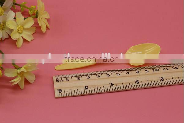 food grade yellow disposable plastic spoons,custom wholesale disposable plastic spoons supplier in CHINA,custom plastic spoons