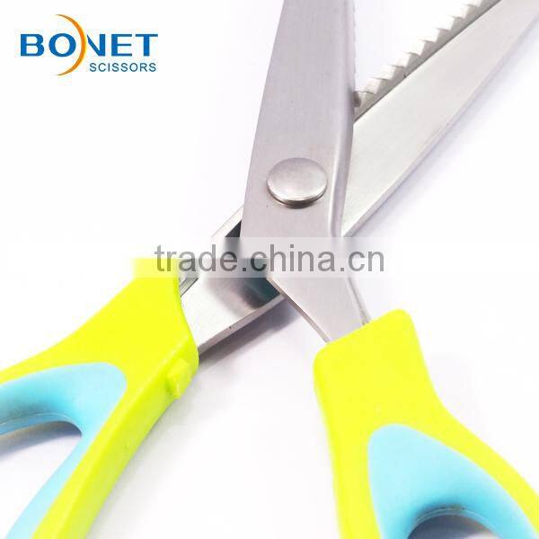 S21012 9-1/2" Stainless Steel Plastic handle pinking dressmaker shears