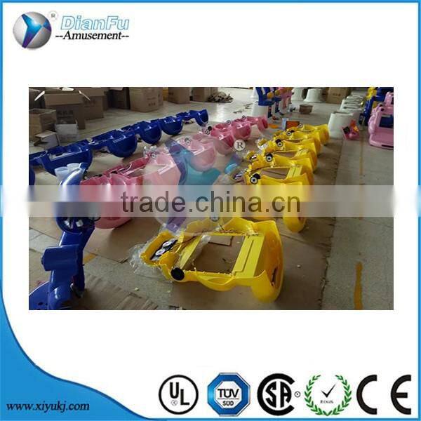 2016 kids hot sell fighting tickets redemption capsule type game machine in guangzhou on sale