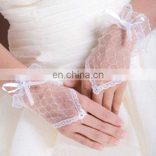Factory Hot Sell Vintage Short Net Fingerless Glove For Wedding Customed Black &Red Fishnet Bridal Gloves With lace Trim