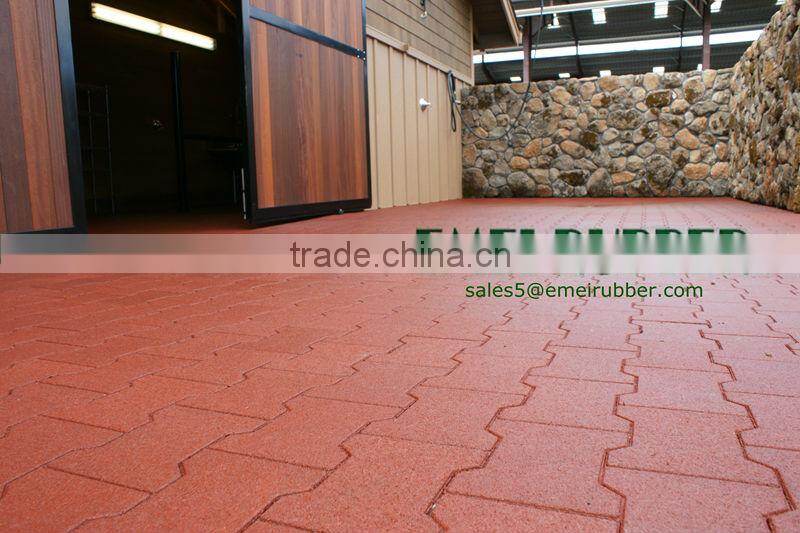 landscaper rubber tile/ recycled rubber paving