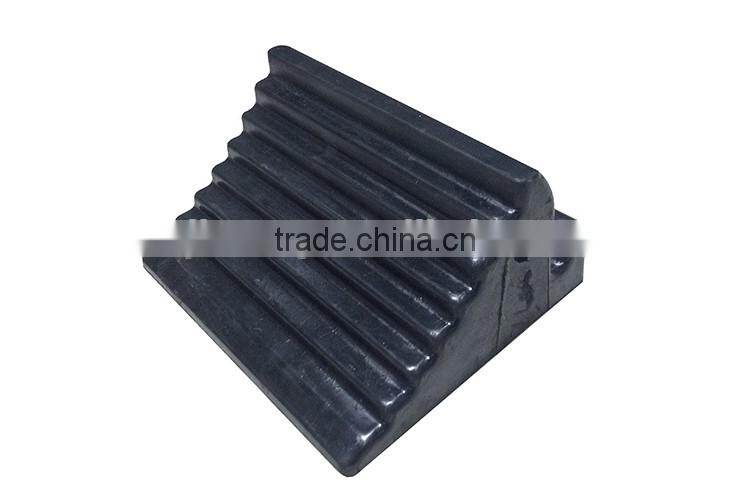 Lower Factory Price 300*260*150mm One Side Rubber wheel chock holder PS012