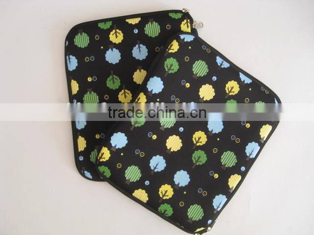 Trendy felt laptop bag