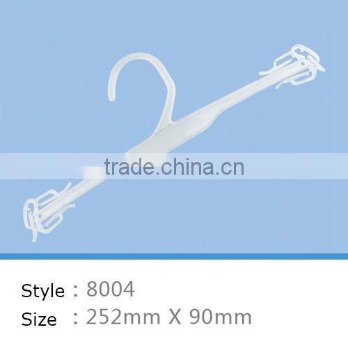 wholesale fashion design plastic clothes hanger for underwear and bra