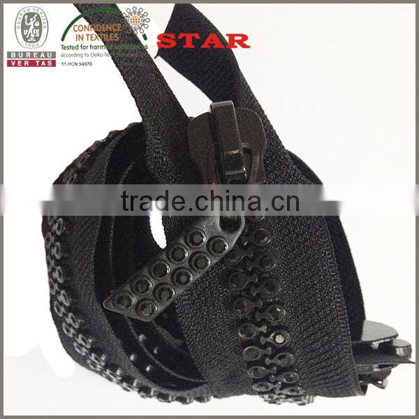 delin rhinstone zipper