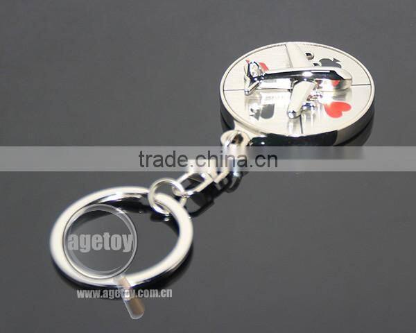 Rotate Mini Alloy Airplane Revolve Dial Playing Cards Symbol Round Shaped Metal Souvenir Aviator Keychain