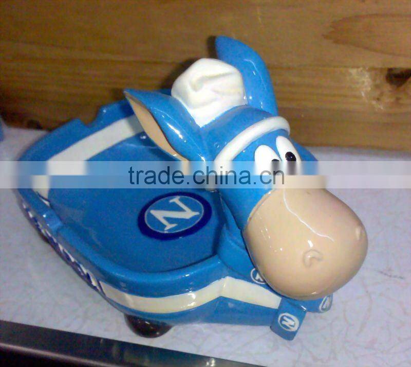 souvenir polyresin ashtray, football team ashtray,promotional ash tray