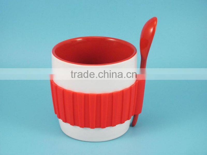 YF11033 double wall porcelain travel mugs with silicone lid