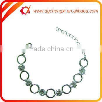 fashion link bracelet with garland charm