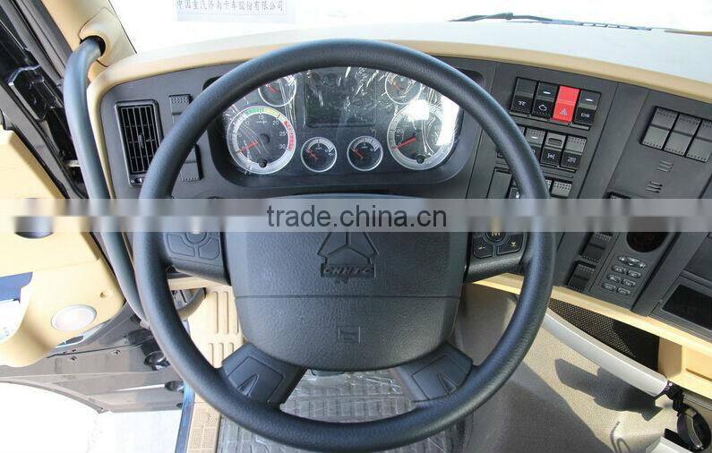 Sinotruk Howo Tractor Truck A7 420HP Tractor