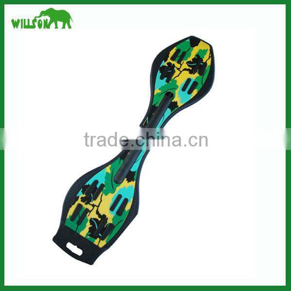 2 wheels plastic skateboard