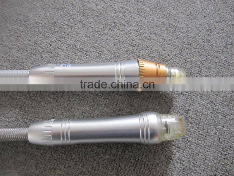 Mini handheld fractional rf machine